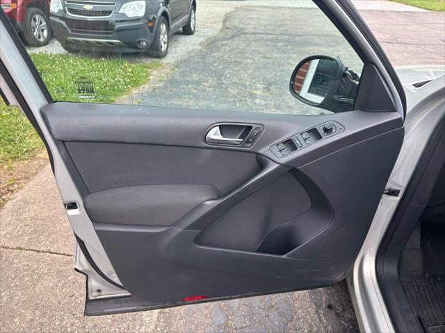 used 2011 Volkswagen Tiguan car, priced at $5,995