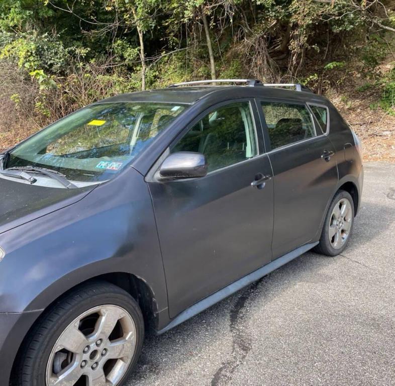 used 2009 Pontiac Vibe car, priced at $3,495