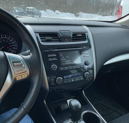 used 2014 Nissan Altima car, priced at $7,950