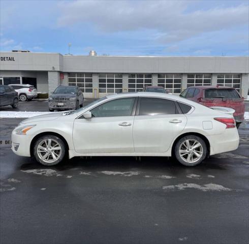 used 2014 Nissan Altima car, priced at $7,950