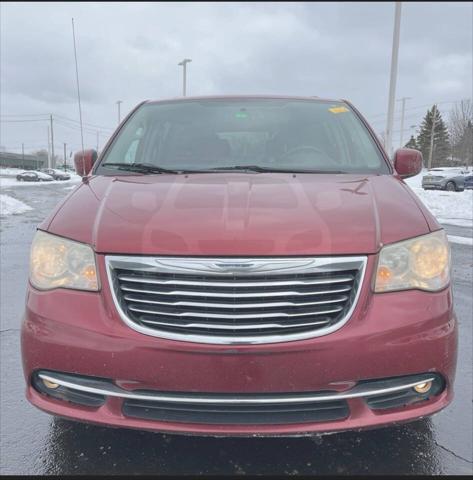 used 2014 Chrysler Town & Country car, priced at $7,450