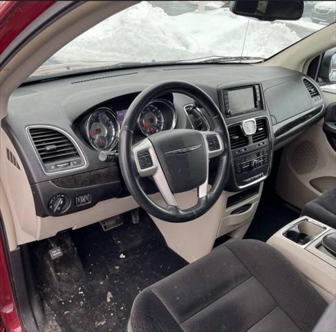 used 2014 Chrysler Town & Country car, priced at $7,450