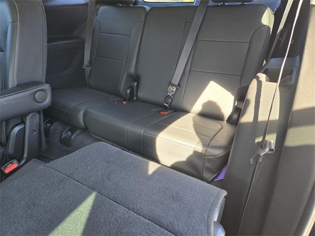 used 2021 Chevrolet Traverse car, priced at $23,997