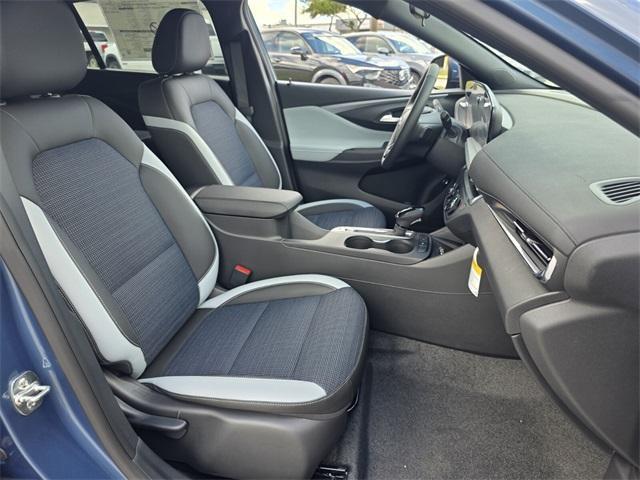 new 2025 Buick Envista car, priced at $25,530