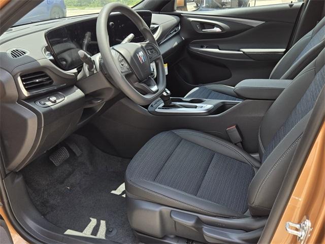 new 2025 Buick Envista car, priced at $24,535