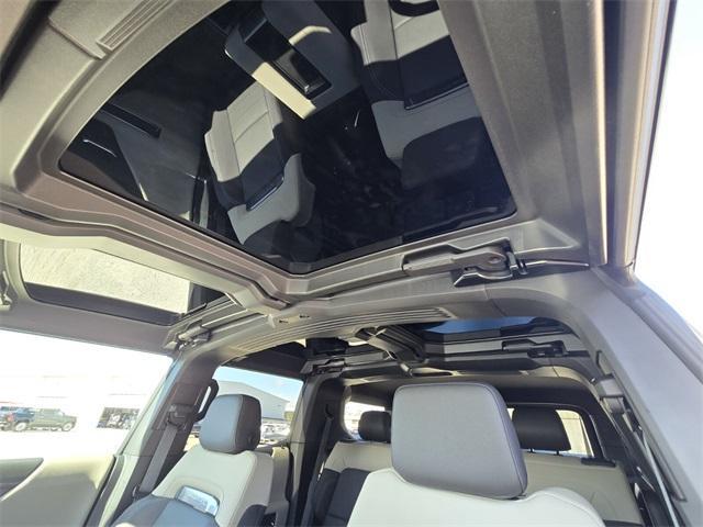 new 2026 GMC HUMMER EV SUV car, priced at $100,195