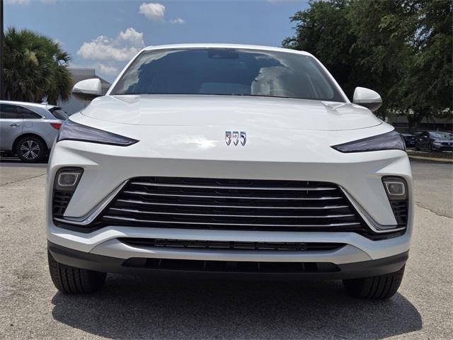 new 2025 Buick Envista car, priced at $25,630