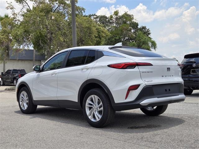 new 2025 Buick Envista car, priced at $25,630