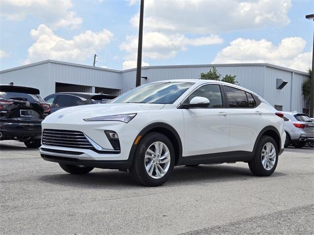 new 2025 Buick Envista car, priced at $25,630