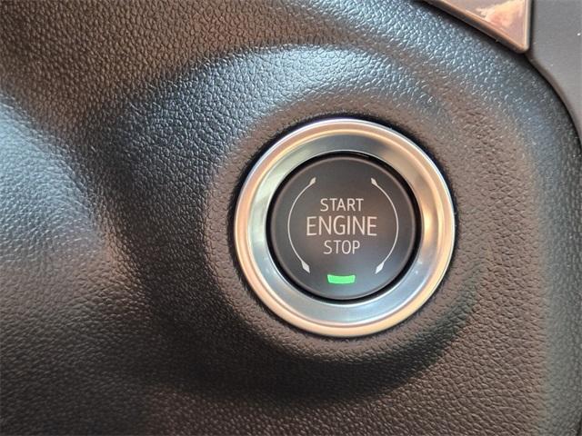 new 2025 GMC Sierra 1500 car, priced at $39,825