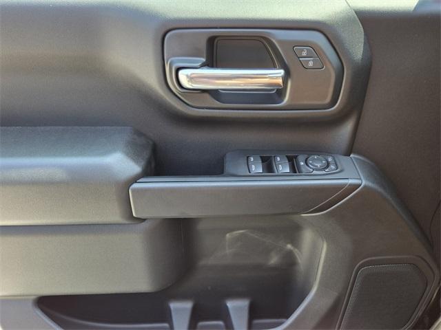 new 2025 GMC Sierra 1500 car, priced at $39,825