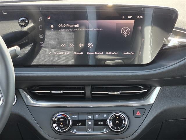 new 2025 Buick Envista car, priced at $25,880