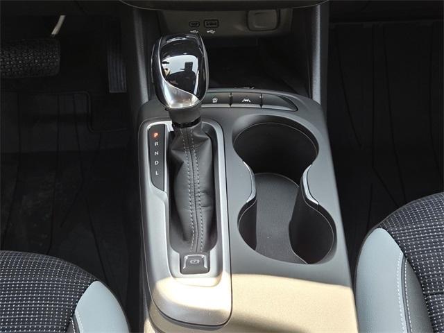 new 2025 Buick Envista car, priced at $25,880