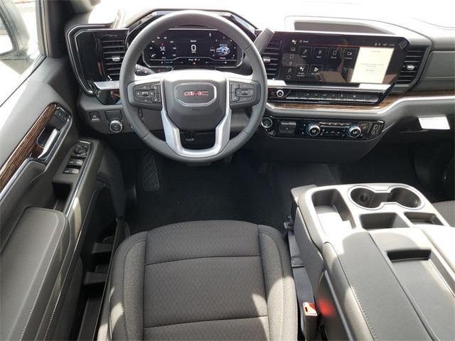 new 2025 GMC Sierra 1500 car, priced at $48,685