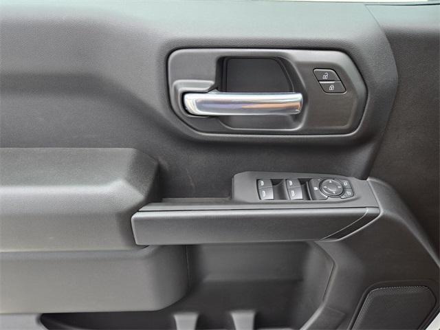 new 2026 GMC Sierra 1500 car, priced at $39,915