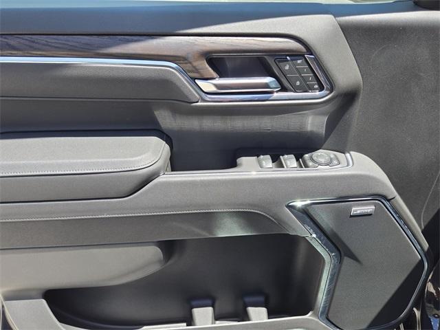 new 2025 GMC Sierra 1500 car, priced at $52,208