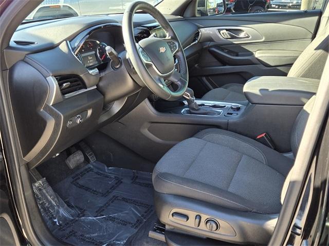 used 2023 Chevrolet Traverse car, priced at $28,997