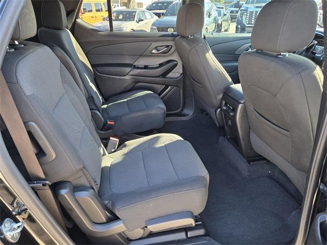 used 2023 Chevrolet Traverse car, priced at $28,997