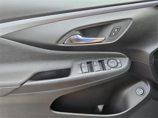 new 2025 Buick Envista car, priced at $25,130