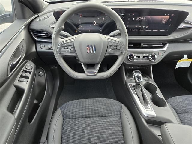 new 2025 Buick Envista car, priced at $25,130