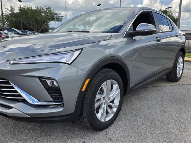new 2025 Buick Envista car, priced at $24,535