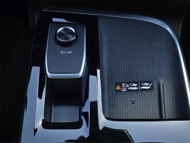 new 2025 Buick Enclave car, priced at $45,204