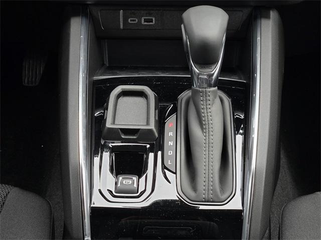 new 2026 GMC Canyon car, priced at $42,925