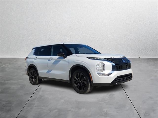 used 2022 Mitsubishi Outlander car, priced at $19,497