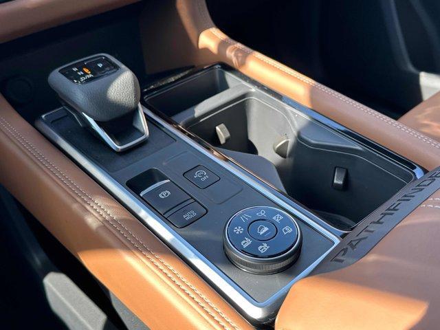 new 2025 Nissan Pathfinder car, priced at $51,215