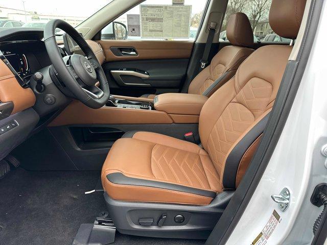 new 2025 Nissan Pathfinder car
