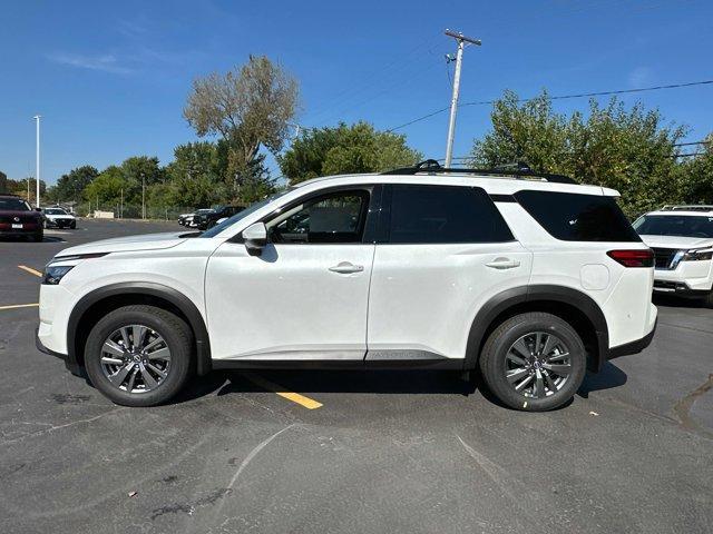 new 2025 Nissan Pathfinder car, priced at $35,238