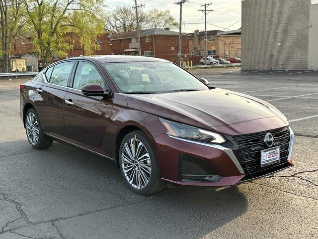 new 2024 Nissan Altima car, priced at $32,916