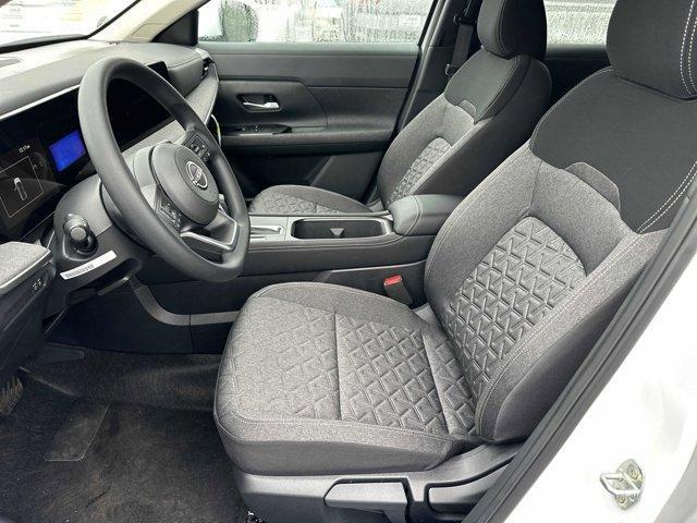 new 2025 Nissan Kicks car, priced at $26,431