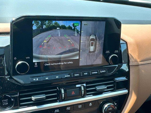 new 2025 Nissan Pathfinder car, priced at $49,202