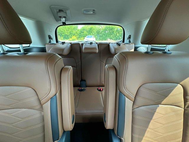 new 2025 Nissan Pathfinder car, priced at $49,202