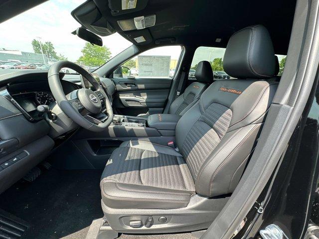 new 2025 Nissan Pathfinder car, priced at $42,267
