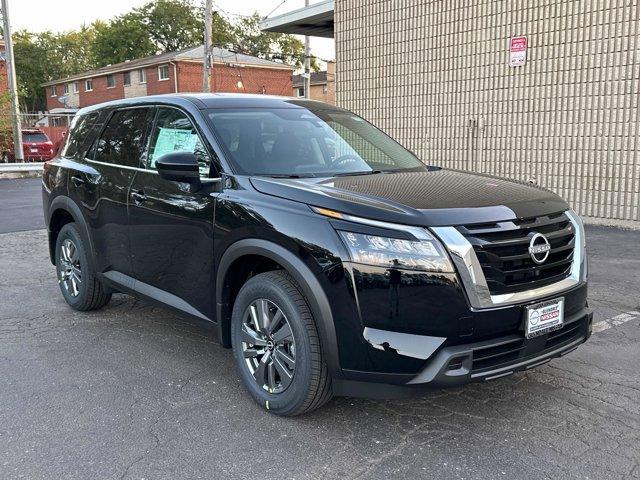 new 2024 Nissan Pathfinder car, priced at $33,375