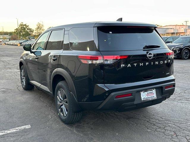 new 2024 Nissan Pathfinder car, priced at $33,375