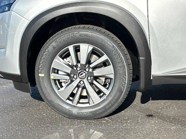 new 2025 Nissan Pathfinder car, priced at $34,911