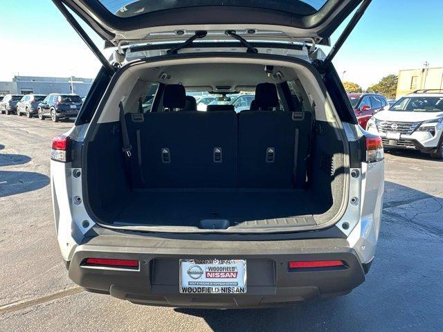 new 2025 Nissan Pathfinder car, priced at $34,911