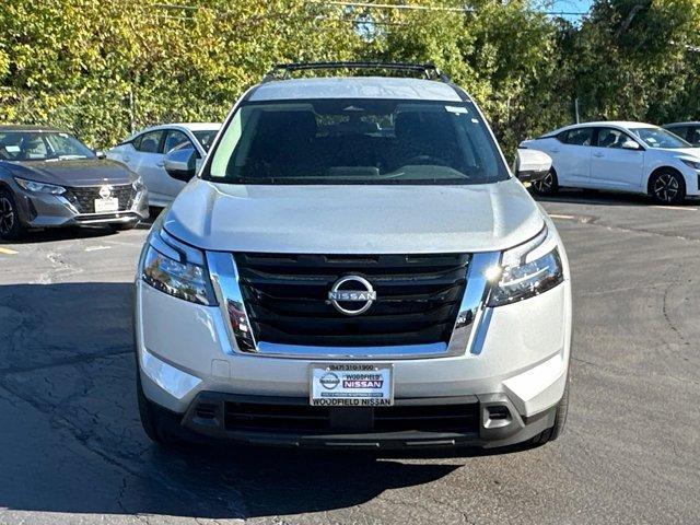 new 2025 Nissan Pathfinder car, priced at $34,911