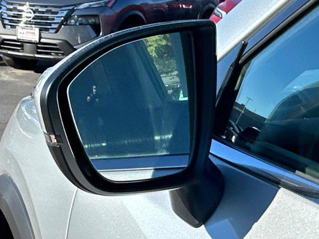 new 2025 Nissan Pathfinder car, priced at $34,911