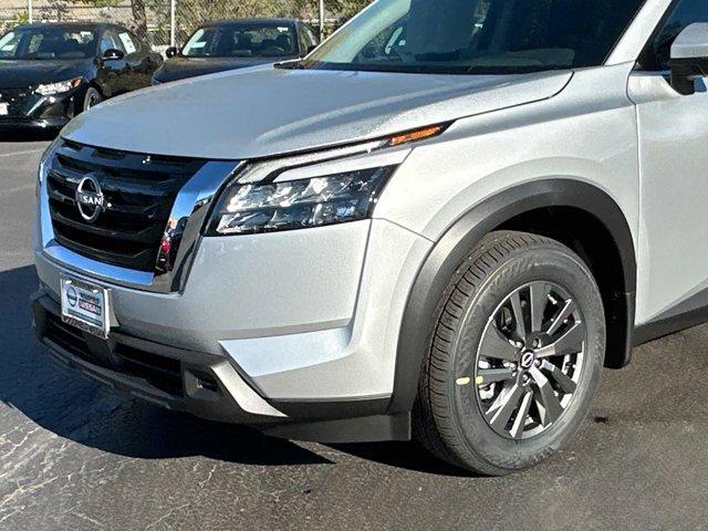 new 2025 Nissan Pathfinder car, priced at $34,911