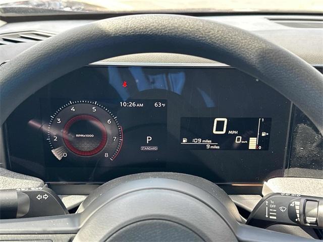 new 2025 Nissan Kicks car, priced at $25,699