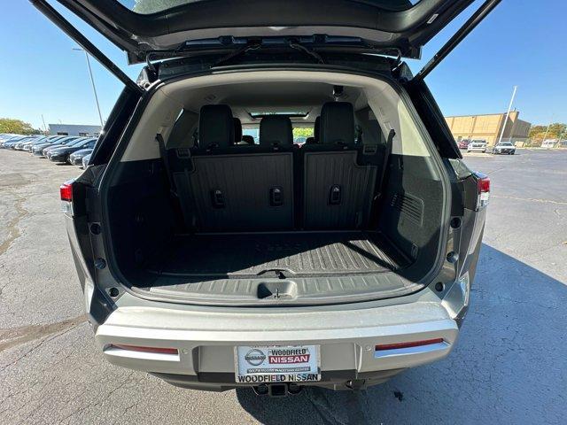 new 2025 Nissan Pathfinder car, priced at $45,045