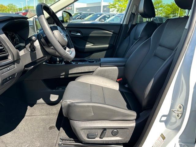 used 2024 Nissan Rogue car, priced at $27,795