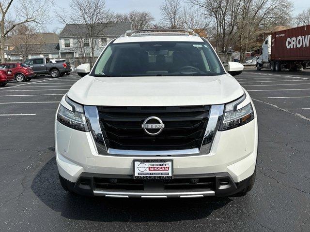 new 2024 Nissan Pathfinder car, priced at $48,948