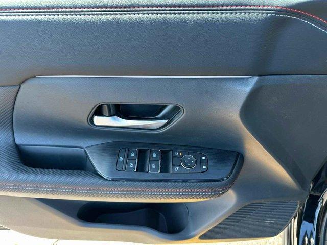 new 2025 Nissan Kicks car, priced at $28,611