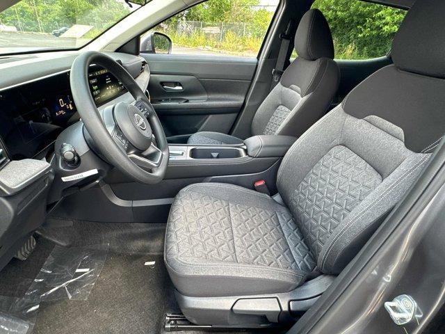new 2025 Nissan Kicks car, priced at $25,055