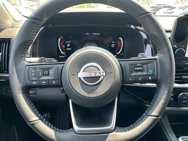 new 2025 Nissan Pathfinder car, priced at $49,974